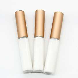 white-Eyelash-Glue