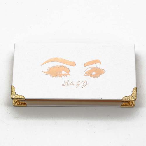 custom eyelash packaging