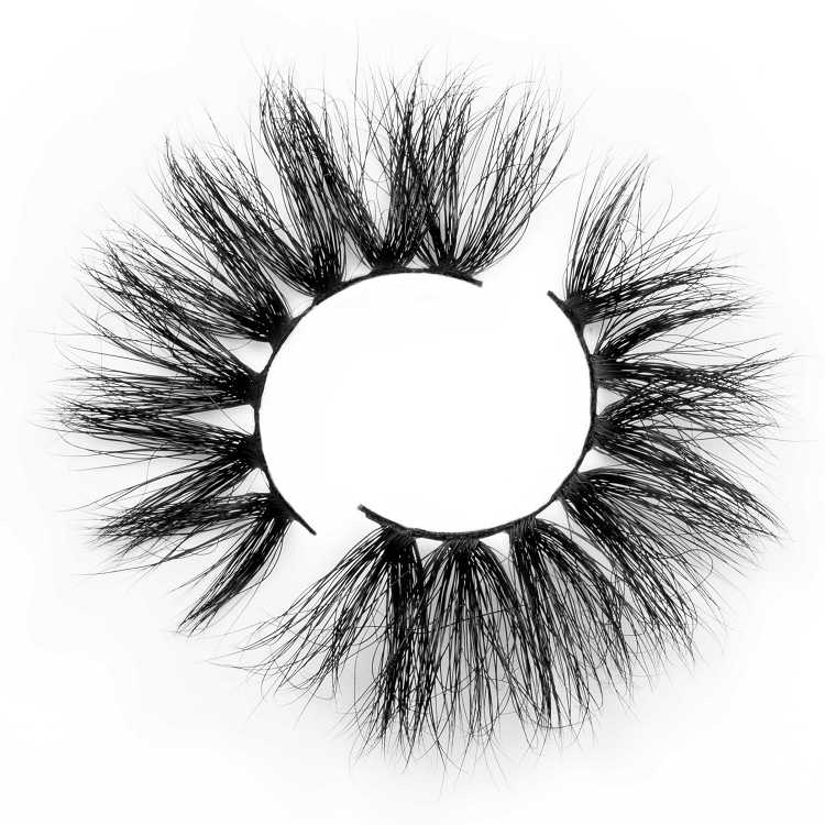 long dramatic mink lashes