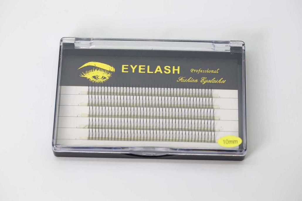 A shape lash extensions